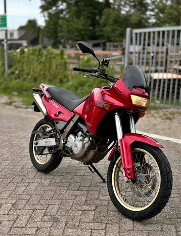 Mooie Loop of Sloop Aprilia Pegus 650 beschikbaar voor biedingen
