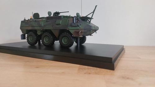 SISU   PATRIA   Koninklijke Landmacht, Hobby en Vrije tijd, Modelauto's | 1:32, Zo goed als nieuw, Auto, Overige merken, Ophalen of Verzenden
