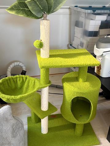 Grappige nieuwe krabpaal voor kittens of kleinere katten beschikbaar voor biedingen