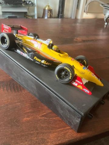 Formule 1 auto  beschikbaar voor biedingen