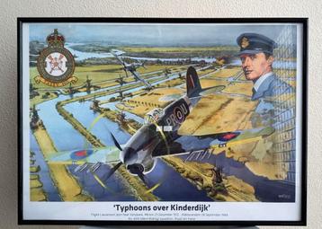 ingelijste poster vliegtuig Typhoons over Kinderdijk WOII beschikbaar voor biedingen