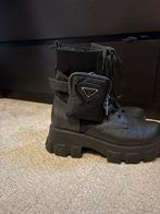 Prada laarzen 1.1, Kleding | Dames, Schoenen, Ophalen, Hoge laarzen, Zwart, Gedragen