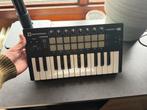 Novation Launchkey Mini MK2 MIDI Controller, Muziek en Instrumenten, Midi-apparatuur, Ophalen of Verzenden, Gebruikt