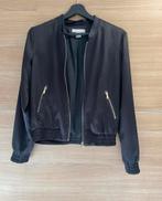 Zwart bomberjack H&M maat 34, Kleding | Dames, Jasjes, Kostuums en Pakken, H&M, Zwart, Ophalen of Verzenden, Jasje
