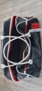 Sporttas - Ideaal voor sport en reizen!, Sieraden, Tassen en Uiterlijk, Tassen | Reistassen en Weekendtassen, 20 tot 30 cm, Zwart