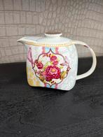 Vrolijke theepot van porselein van The rose garden, Huis en Inrichting, Keuken | Servies, Overige typen, Ophalen of Verzenden