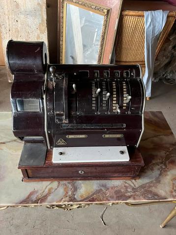 Antieke Krupp kassa – zeldzaam model (542 F, nr. 25733) beschikbaar voor biedingen
