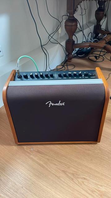 Fender acoustic 100 acoustics gitaar versterker beschikbaar voor biedingen
