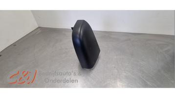 Bumperhoek rechts-achter van een Renault Trafic beschikbaar voor biedingen