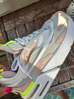 nike air 42,5 dames, Ophalen of Verzenden, Zo goed als nieuw, Sneakers of Gympen