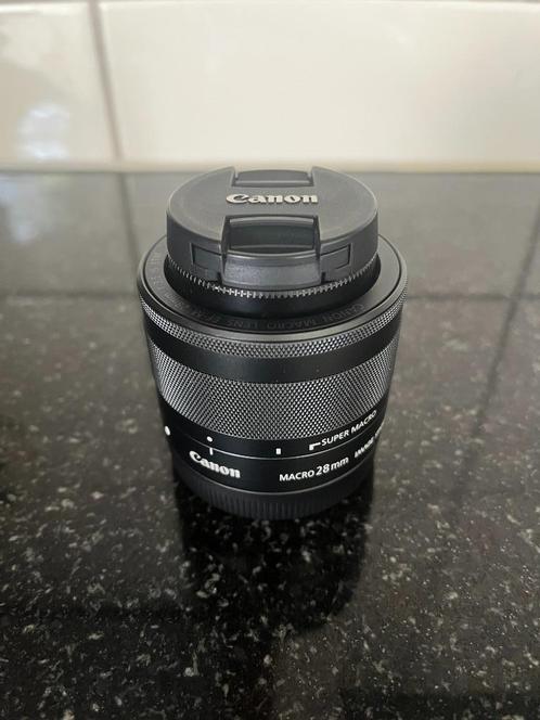 Canon EF-M 28mm F/3.5 Macro, Audio, Tv en Foto, Fotografie | Lenzen en Objectieven, Zo goed als nieuw, Macrolens, Ophalen of Verzenden