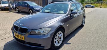 BMW 3-serie Touring 318i High Executive beschikbaar voor biedingen