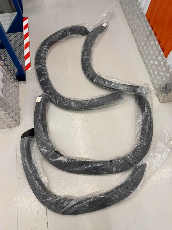 Nieuwe Spatbordverbreders Dodge Ram 1500 (2004), Auto-onderdelen, Carrosserie en Plaatwerk, Spatbord, Dodge, Voor, Achter, Links