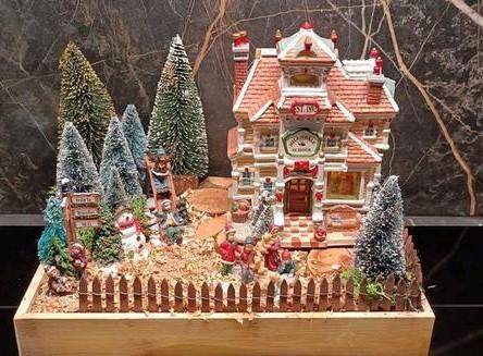 Sfeervol Kerstdorp met School (op dienblad 31x22cm), Diversen, Kerst, Gebruikt, Ophalen