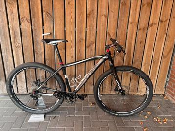 29 inch | cube aim | 1x10 | beach racer | H. L/19 inch beschikbaar voor biedingen