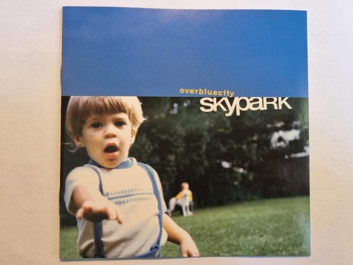 CD Skypark - Overbluecity (2000, izgs, o.a. What God Does), Cd's en Dvd's, Cd's | Rock, Zo goed als nieuw, Poprock, Ophalen of Verzenden