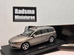 Volvo V70 Phase3 Champagne - 1:43 Motorart, Hobby en Vrije tijd, Auto, Ophalen of Verzenden, Zo goed als nieuw, Motorart