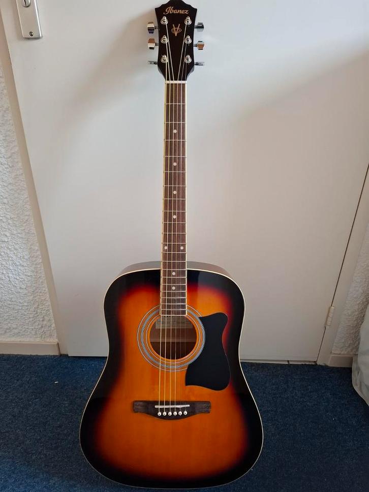 Te koop: Ibanez akoestische gitaar + draagtas + accessoires, Muziek en Instrumenten, Snaarinstrumenten | Gitaren | Akoestisch