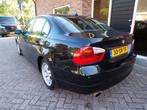 BMW 3-serie 318i High Executive, 65 €/maand, Zwart, 4 cilinders, 129 pk