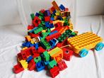 Duplo blokken bouwblokken stenen 200 stuk + karretje, Kinderen en Baby's, Speelgoed | Duplo en Lego, Ophalen of Verzenden, Gebruikt