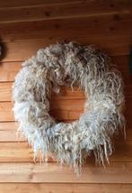 Grote krans met schapenwol, Huis en Inrichting, Woonaccessoires | Kransen, Ophalen