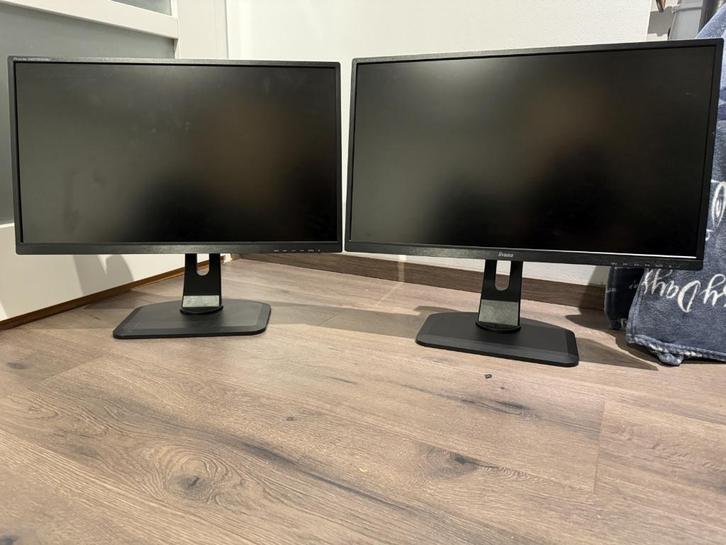Twee FullHD 27" iiyama monitoren, Computers en Software, Monitoren, Gebruikt, 60 Hz of minder, DisplayPort, HDMI, VGA, VA, Full HD