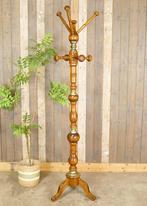 Staande brocante houten kapstok goudkleurige accenten, Huis en Inrichting, Woonaccessoires | Kapstokken, Ophalen, Gebruikt, --