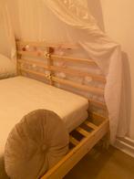 Ikea bed, Huis en Inrichting, Ophalen, Bruin, Nieuw, 140 cm