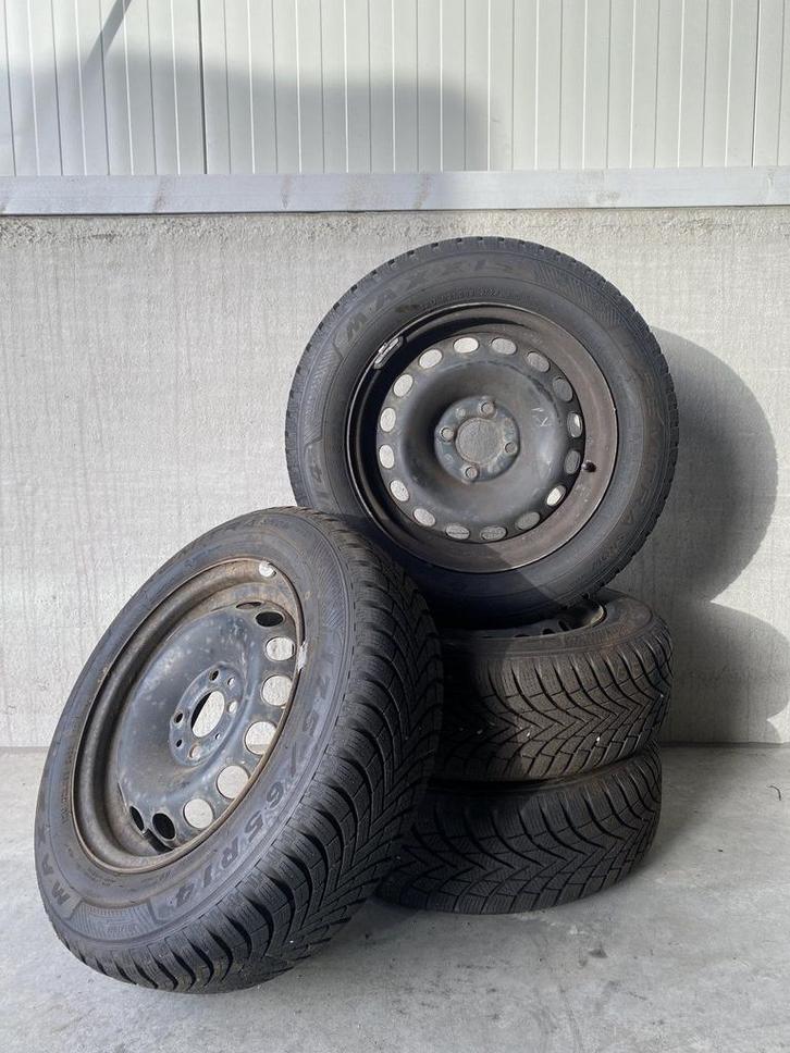 Winterbanden Fiat 500 Ford Ka  | Set van 4 | 4 x 98 | 58,1 N, Auto-onderdelen, Banden en Velgen, Banden en Velgen, Winterbanden