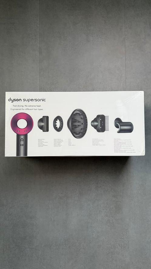 Dyson Supersonic föhn – gloednieuw geseald – cadeau geweest, Sieraden, Tassen en Uiterlijk, Uiterlijk | Haarverzorging, Nieuw