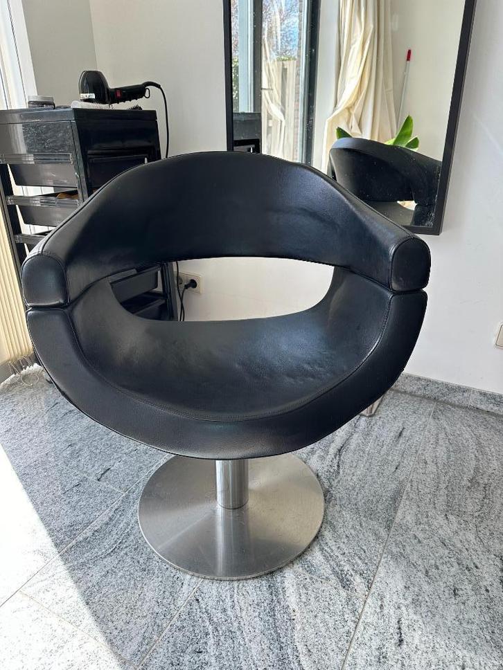 Di Luca - Kappersstoel Nieuw in ongeopende doos, Sieraden, Tassen en Uiterlijk, Armbanden, Nieuw, Leer, Zwart, Ophalen