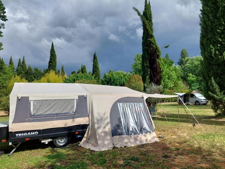 Vouwwagen Trigano Alpha, Caravans en Kamperen, Vouwwagens, Trigano, tot en met 4, Meerkleurig, Aanwezig, Ophalen