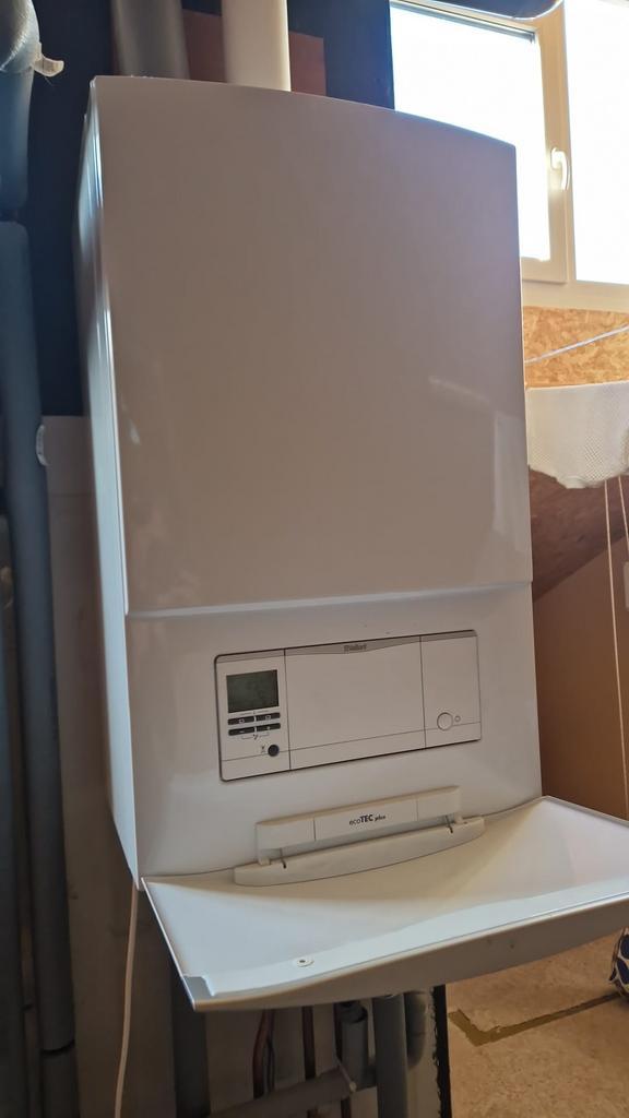 Vaillant ecoTEC plus HR-ketel–VHR NL 30-34/5-5 L R6 bwj 2019, Doe-het-zelf en Verbouw, Verwarming en Radiatoren, Zo goed als nieuw