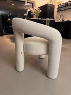 Greca gestoffeerde eetkamerstoel bouchle wit, Huis en Inrichting, Stoelen, Ophalen of Verzenden, Zo goed als nieuw, Wit, Eén