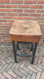 3 barkrukken cognac kleur, Huis en Inrichting, Barkrukken, Ophalen, Gebruikt, Met voetsteun, Leer