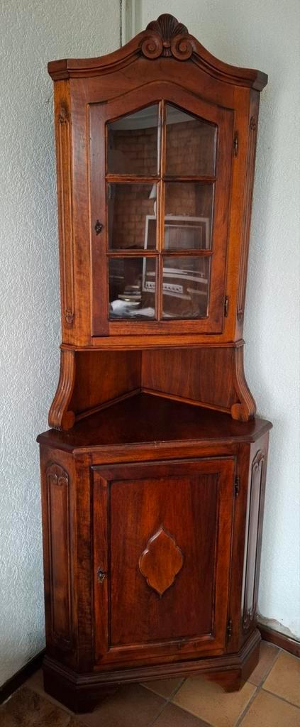 Hoekkast hoekvitrine antiek, Antiek en Kunst, Antiek | Meubels | Kasten, Ophalen