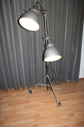 Industrielle studio atelier lamp jaren 50/60 vintage design