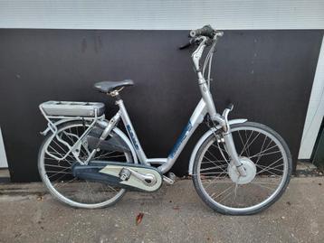 Voor onderdelen: 2x Elektrische Sparta fiets, geen lader. beschikbaar voor biedingen