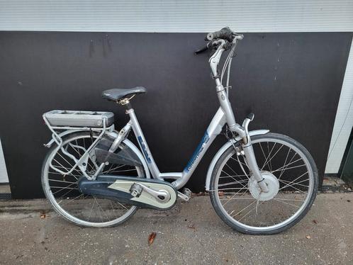 Voor onderdelen: 2x Elektrische Sparta fiets, geen lader., Fietsen en Brommers, Elektrische fietsen, Gebruikt, Sparta, Minder dan 30 km per accu