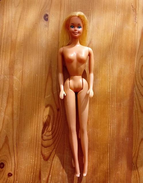 Vintage Mattel 1981 Malibu Sunsational Barbie., Verzamelen, Poppen, Gebruikt, Fashion Doll, Verzenden