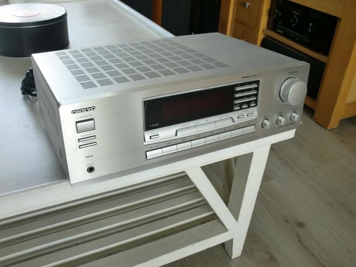 Onkyo TX-8222 Stereo Receiver onderhoud gehad !, Audio, Tv en Foto, Versterkers en Receivers, Refurbished, Stereo, 60 tot 120 watt