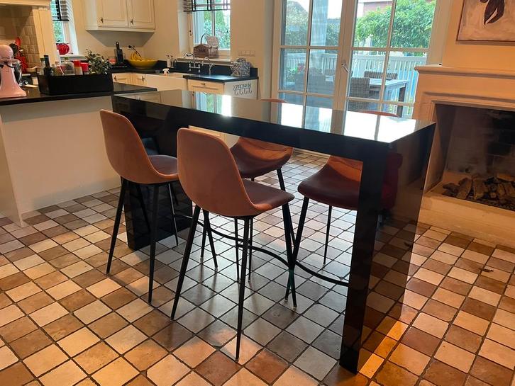 Prachtige bartafel met 4 krukken, Huis en Inrichting, Barren, Zo goed als nieuw, Ophalen
