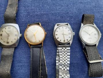 4 stuks vintage polshorloges beschikbaar voor biedingen