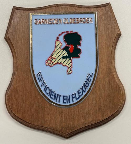Schildje Garnizoen Oldebroek, Verzamelen, Militaria | Algemeen, Landmacht, Embleem of Badge, Nederland, Ophalen of Verzenden