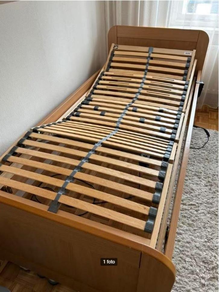 Elektrische eenpersoonsbed Hout, Huis en Inrichting, Slaapkamer | Bedden, Zo goed als nieuw, Eenpersoons, 90 cm, 200 cm, Hout