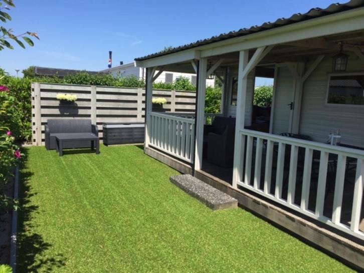 TE HUUR chalet Julianahoeve Renesse Zeeland, Vakantie, Campings, Recreatiepark, Aan zee, Internet, Kinderbed, Speeltuin, Tuin