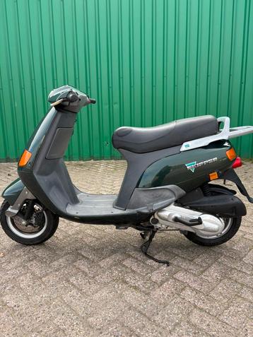 Piaggio SKR 125cc 1996 – 21078 km – Buitenlandse papieren beschikbaar voor biedingen