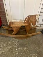 Houten hobbelpaard, Ophalen, Gebruikt