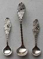 3 Zilveren lepeltjes 2 x zoutlepeltje en een mosterdlepeltje, Ophalen of Verzenden, Zilver