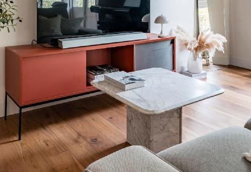 MOET WEG salontafel Italiaans Carrara marmer – 70x70cm, Huis en Inrichting, Tafels | Salontafels, Gebruikt, Minder dan 50 cm, 50 tot 100 cm